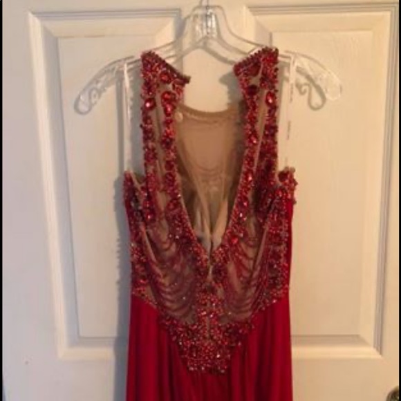 STUNNING Sherri Hill Gown - Picture 4 of 4